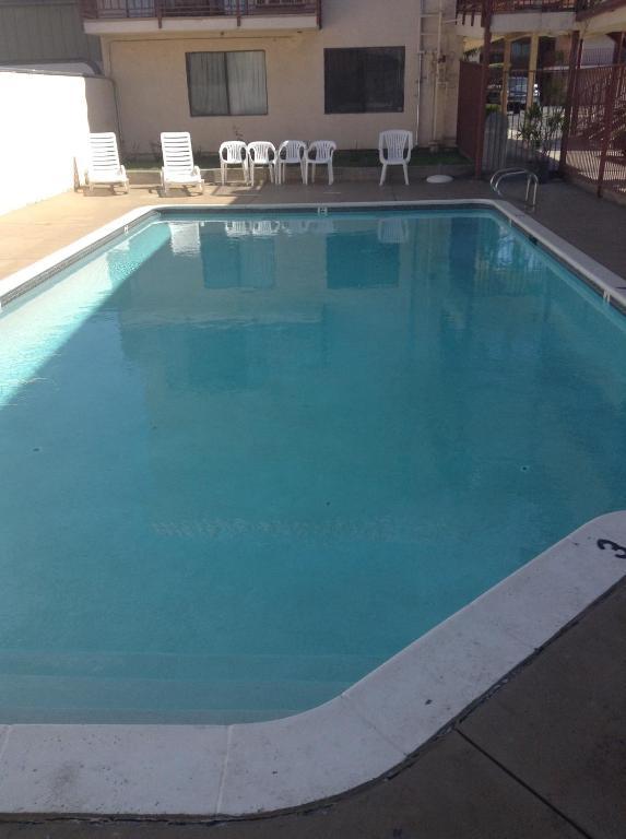Budget Inn Anaheim/Santa Ana Exteriör bild